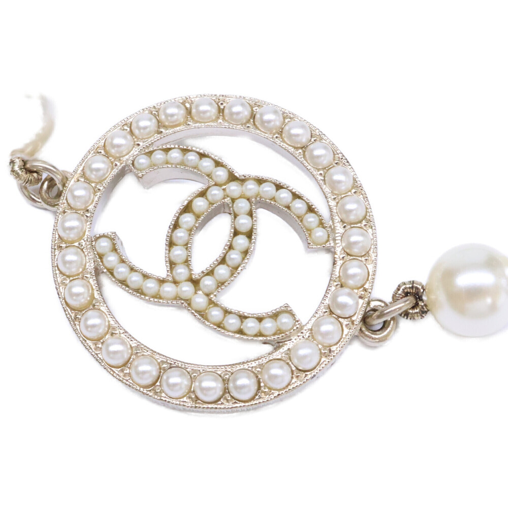 CHANEL C18V Coco Mark Pearl Bracelet with Light Gold Hardware - Women's